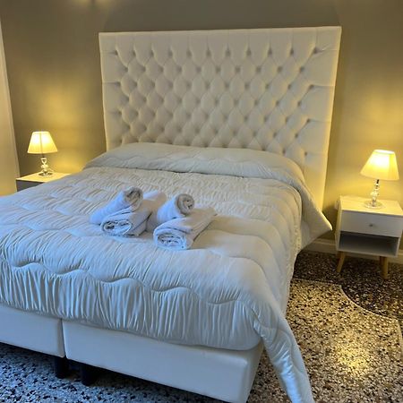 Luxury Room Anelli Center Of Roma Eksteriør bilde